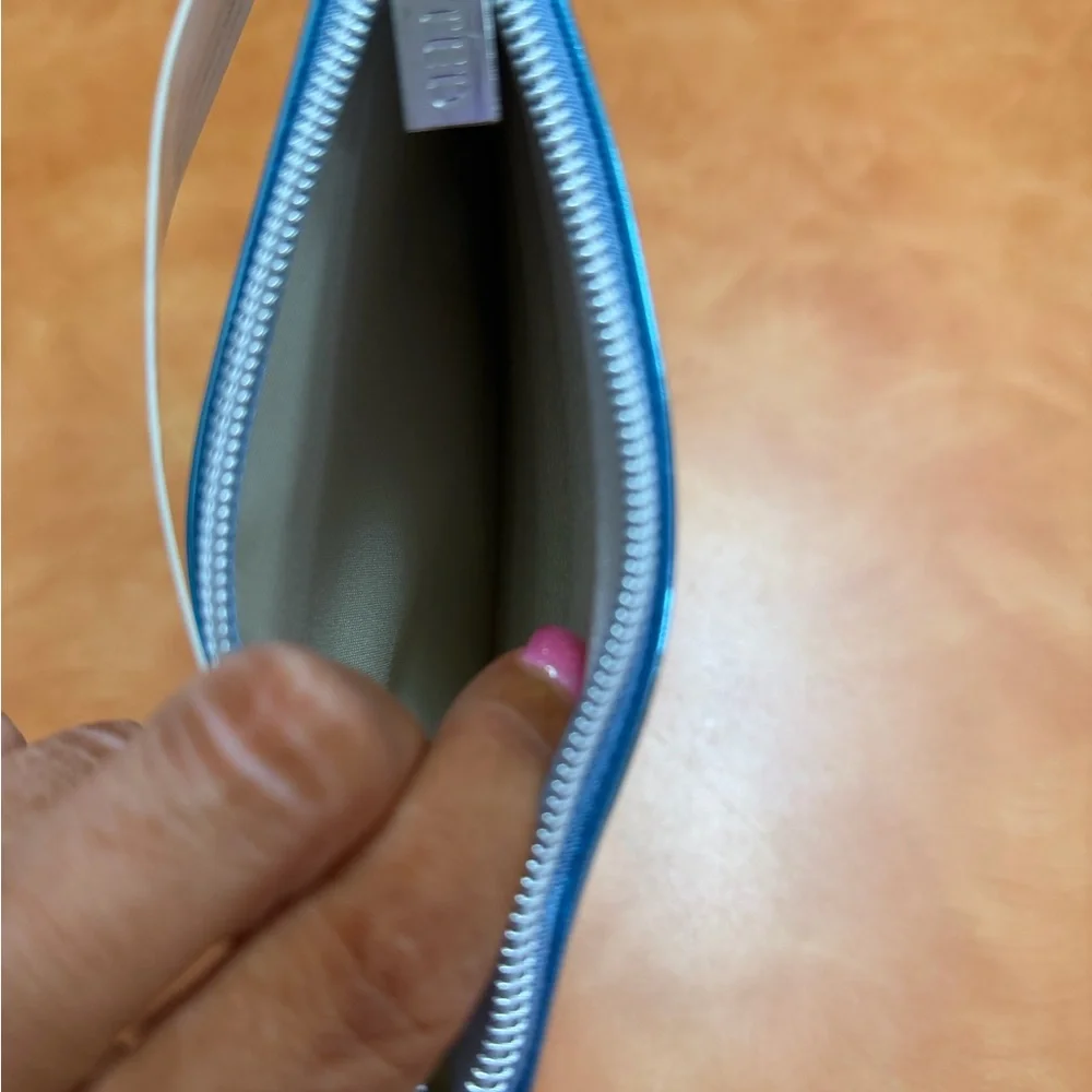 Noted By Post It Notes Metallic Blue Pen Pouch